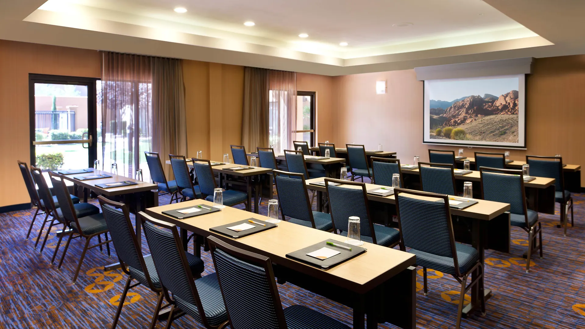 Sonesta Select Las Vegas Summerlin Hotel
